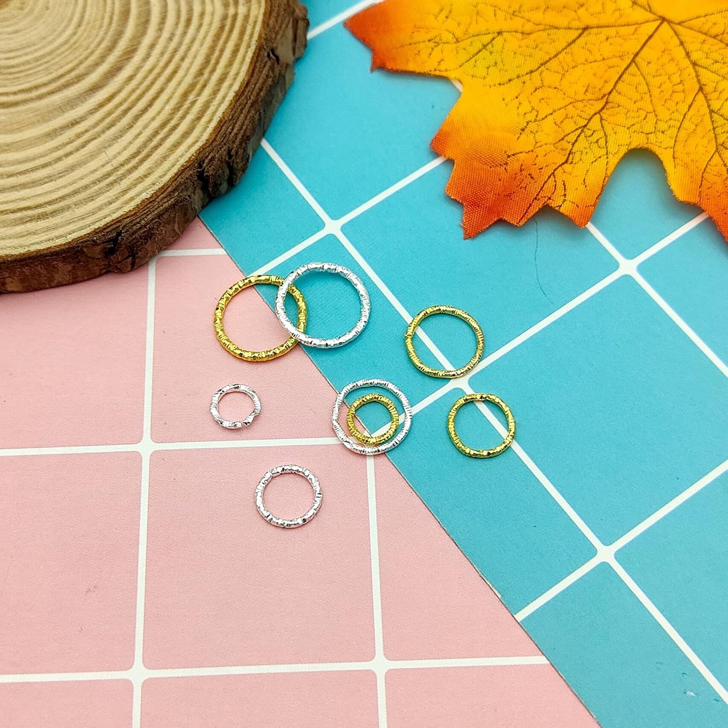600 Pieces Twisted Gold Connector Open Jump Rings, 8/10/12/15mm O-Ring Connector Jewelry Accessories Round Frames for Making DIY Earrings Bracelet Necklace Keychain Pendant Crafts (Gold/Silver)
